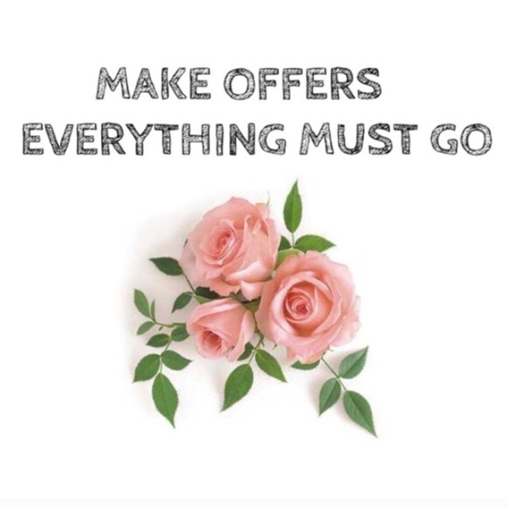 🌷MAKE BUNDLES! MAKE OFFERS!! 🌷